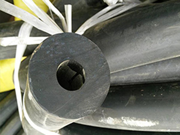 ���z��ΰ�